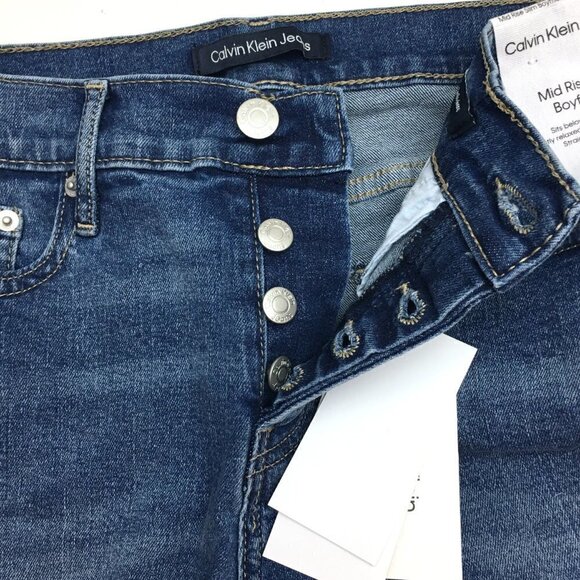 NEW Calvin Klein Women's Jeans Mid Rise Slim Fit Boyfriend Button Fly 27 x 29" - Picture 3 of 12